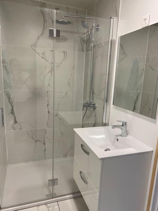 L'Etape Champenoise Apartman Ay-Champagne Kültér fotó