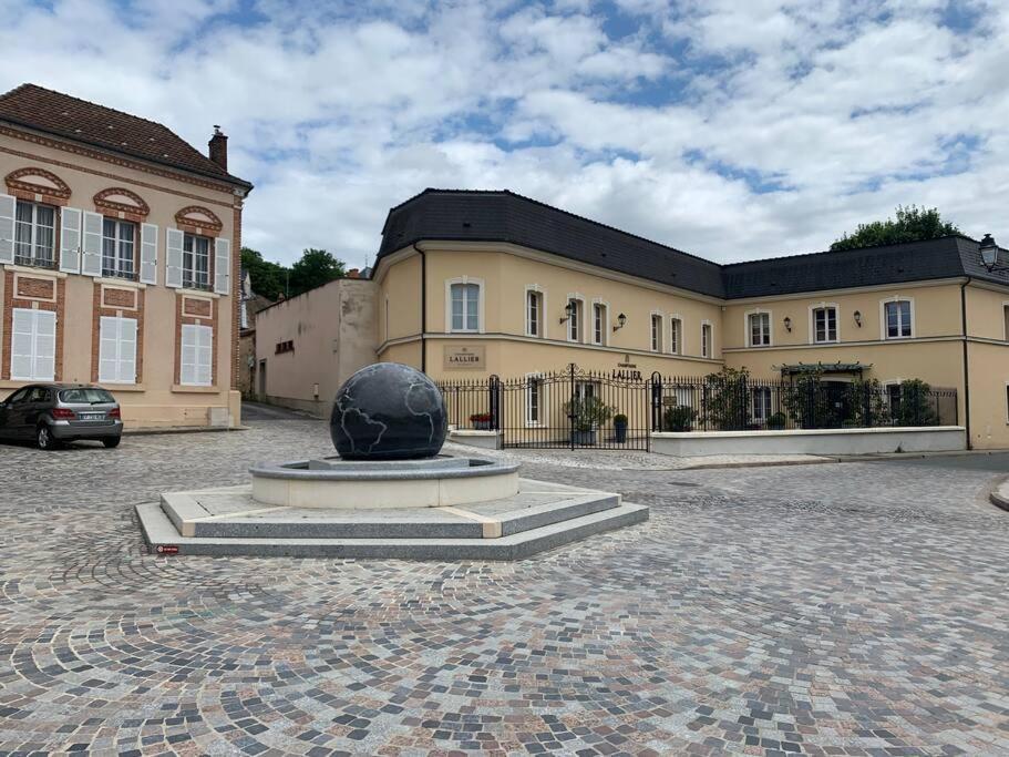 L'Etape Champenoise Apartman Ay-Champagne Kültér fotó